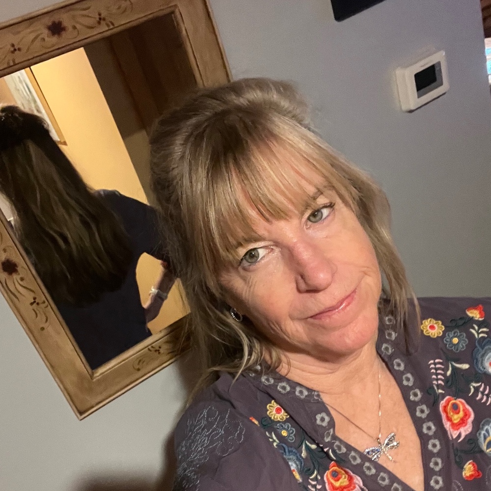 Meet your Posher, Jenny